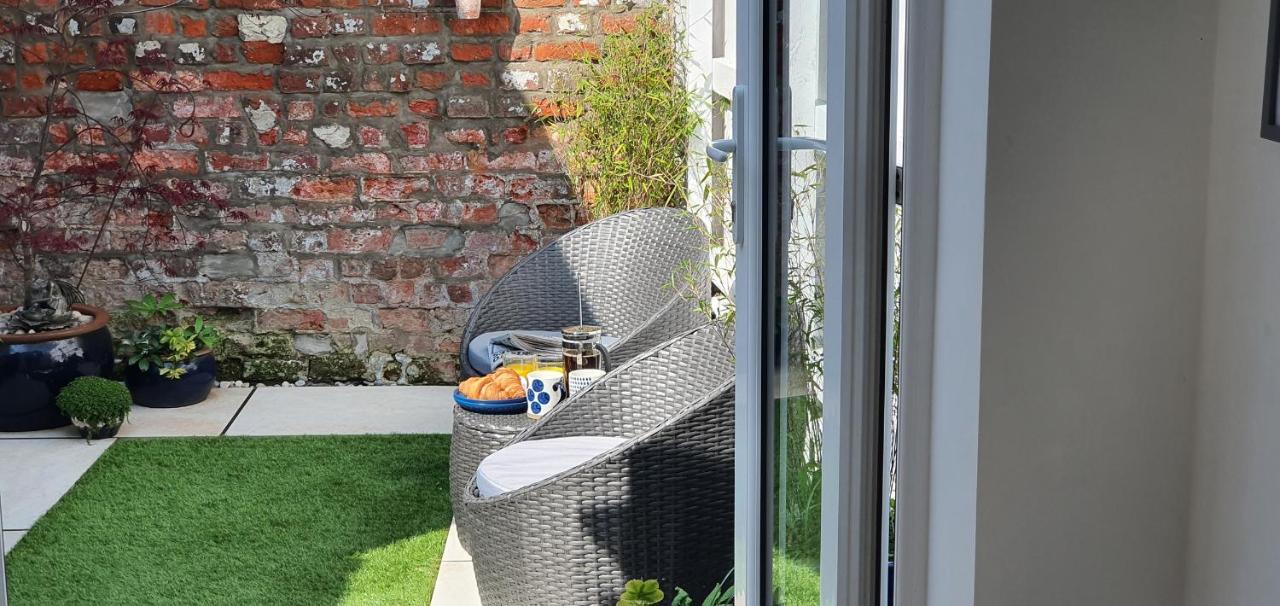 Villa 37 Trinity Lane Beverley Exterior foto